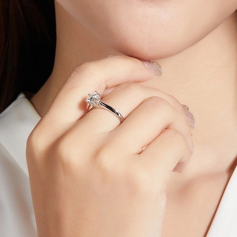 925 Sterling Silver Lab-grown Diamonds Moissanite Round Rings