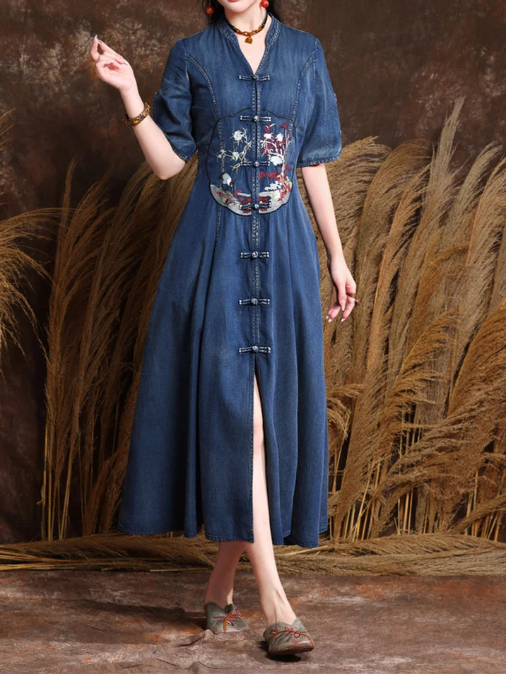 Women's Denim Half Sleeve V-neck Dress