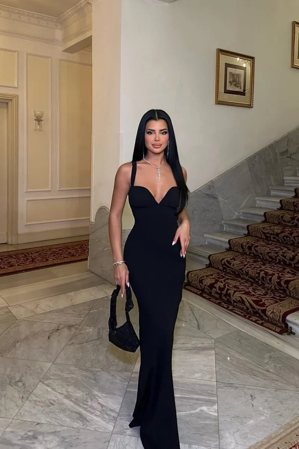 Elegant Black Slim Fit V-neck Backless Prom Dress ZT0729