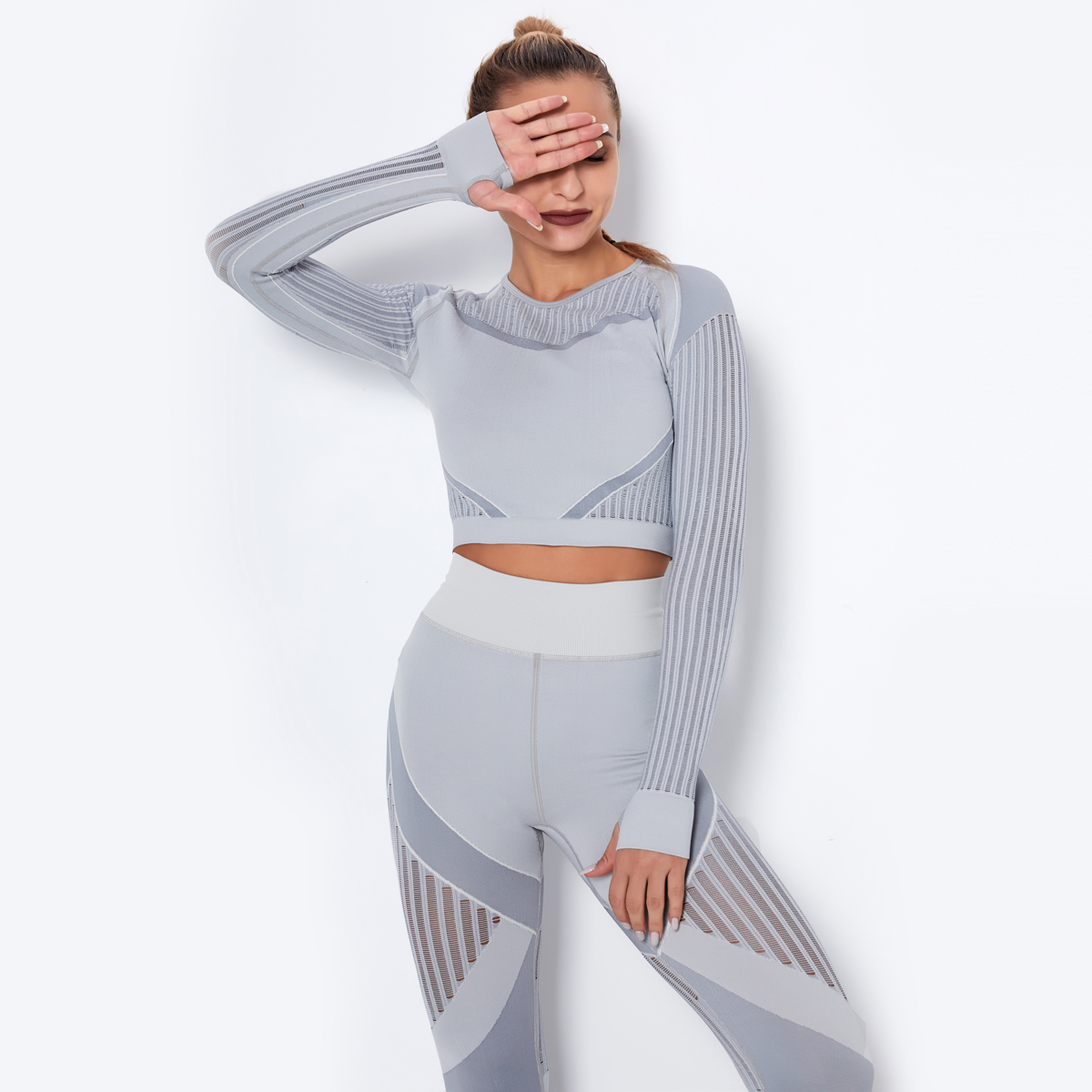 Women's crop shirt workout