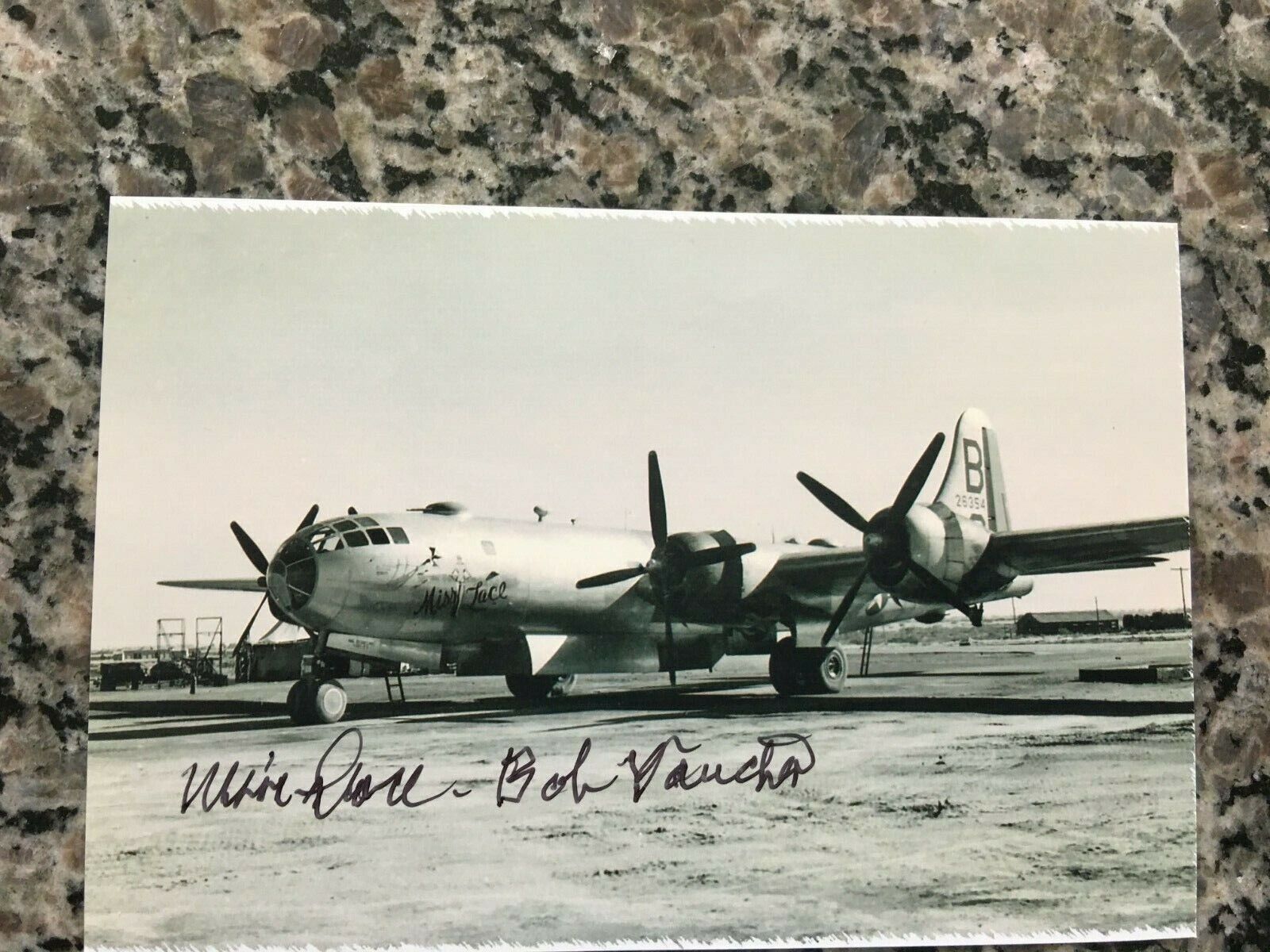 BOB VAUCHER B 29 PILOT & DISTINGUISHED FLYING CROSS RECIPIENT RARE SIGNED Photo Poster painting