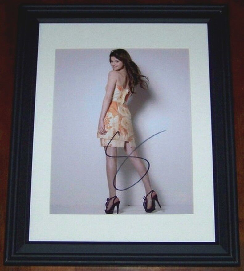 FLASH SALE! Selena Gomez CUTE Signed Autographed Photo Poster painting Global GV GA GAI COA!