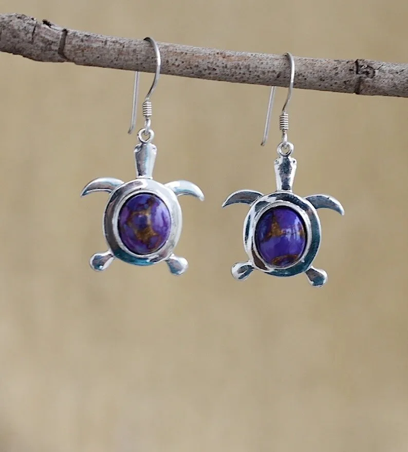 Trendy Hand Carved Turtle Earrings Vintage Metal Silver Color Animal Inlaid Purple Stones Dangle Earrings Fashion Jewelry