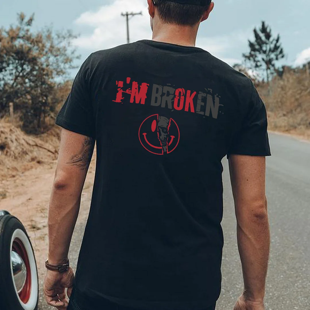 I’M BROKEN and Smiling Face Skull Graphic Casual Black and White Print T-shirt