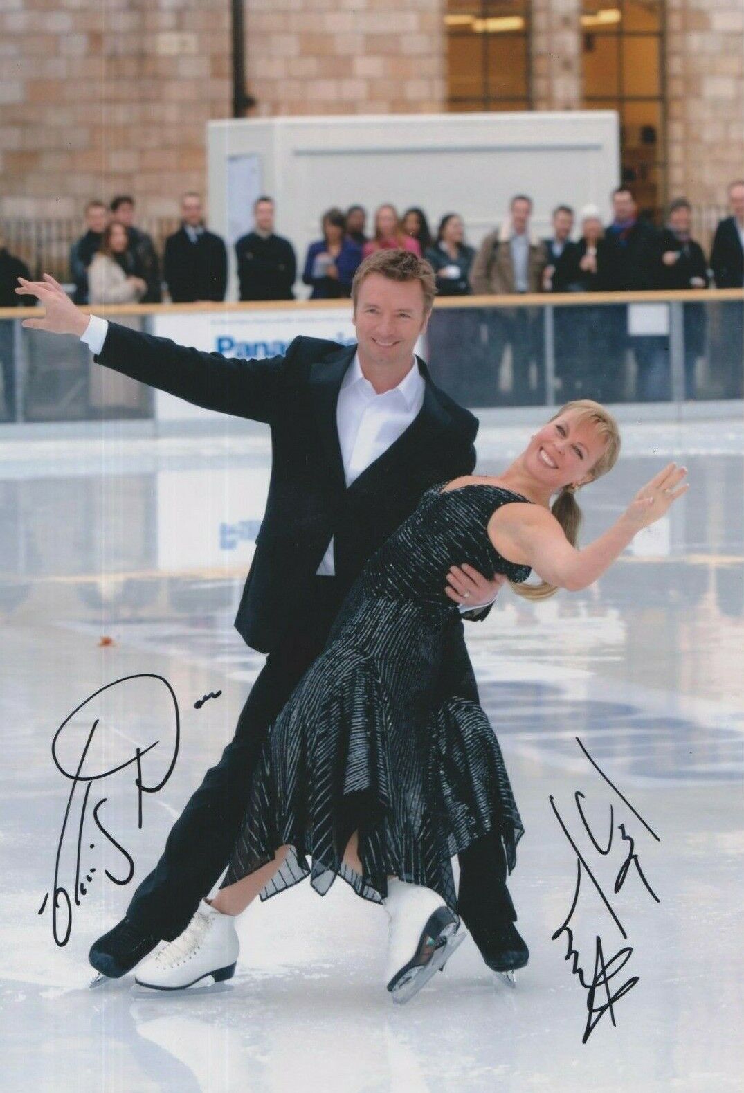 Jayne Torvill And Christopher Dean **HAND SIGNED** 12x8 Photo Poster painting ~ AUTOGRAPHED