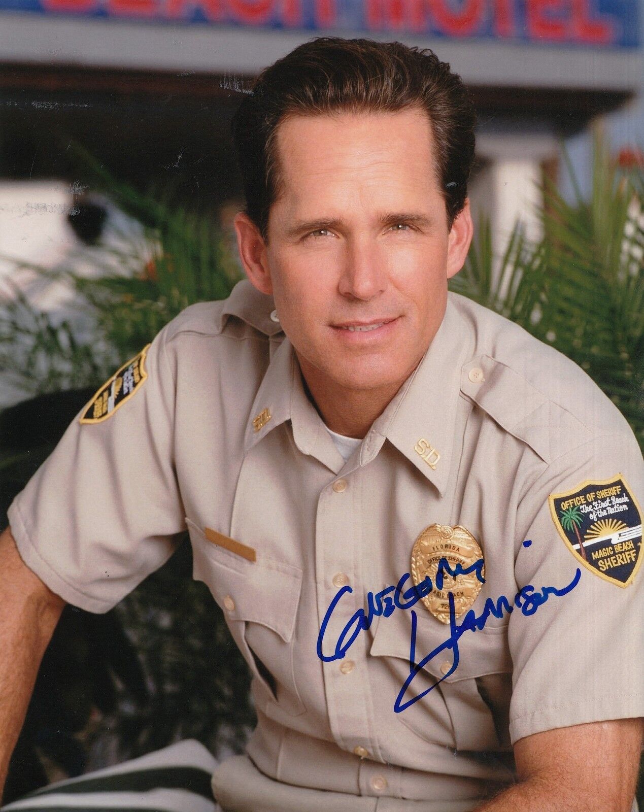 GREGORY HARRISON signed *TRAPPER JOHN M.D* 8X10 Photo Poster painting W/COA SHERIFF