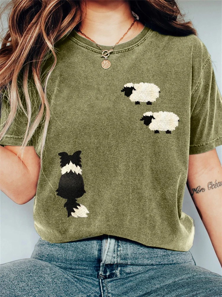 Border Collie & Sheep Embroidered Vintage T Shirt