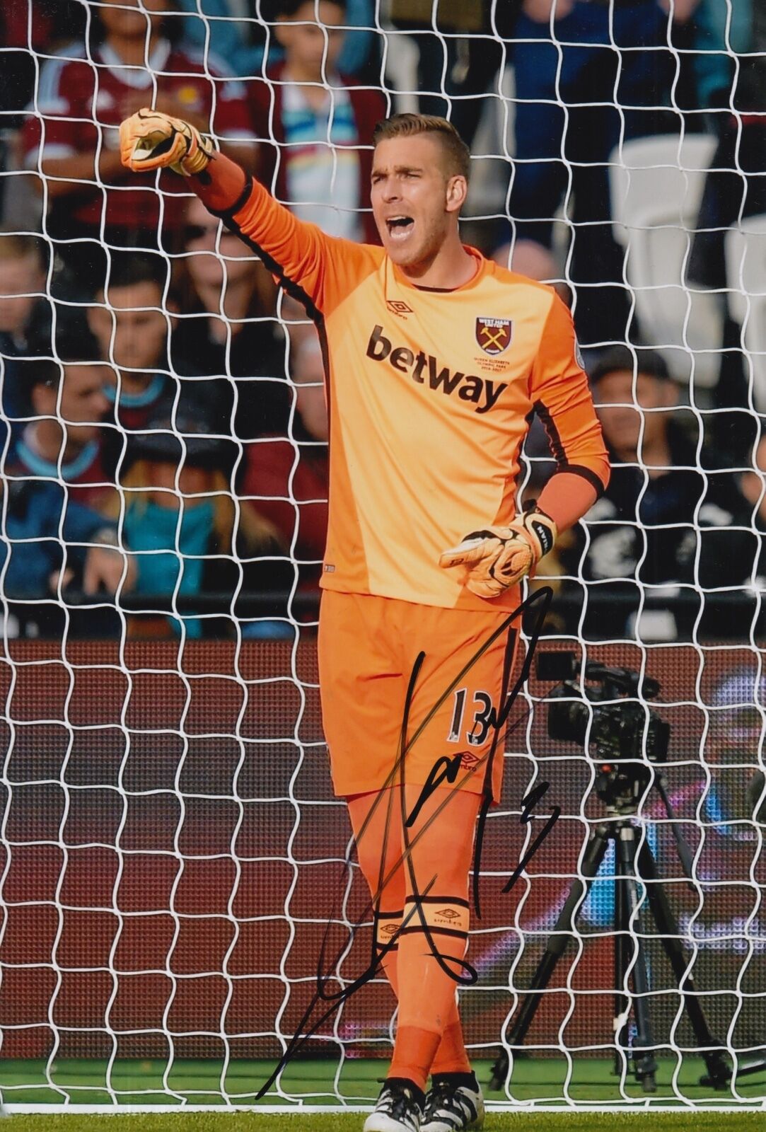 WEST HAM UNITED HAND SIGNED ADRIAN 12X8 Photo Poster painting.