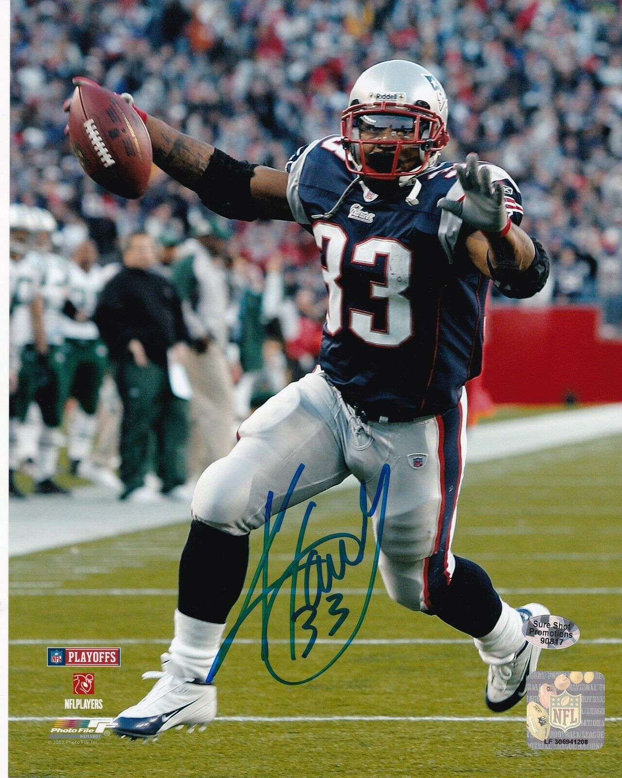 KEVIN FAULK NEW ENGLAND PATRIOTS ACTION SIGNED 8x10