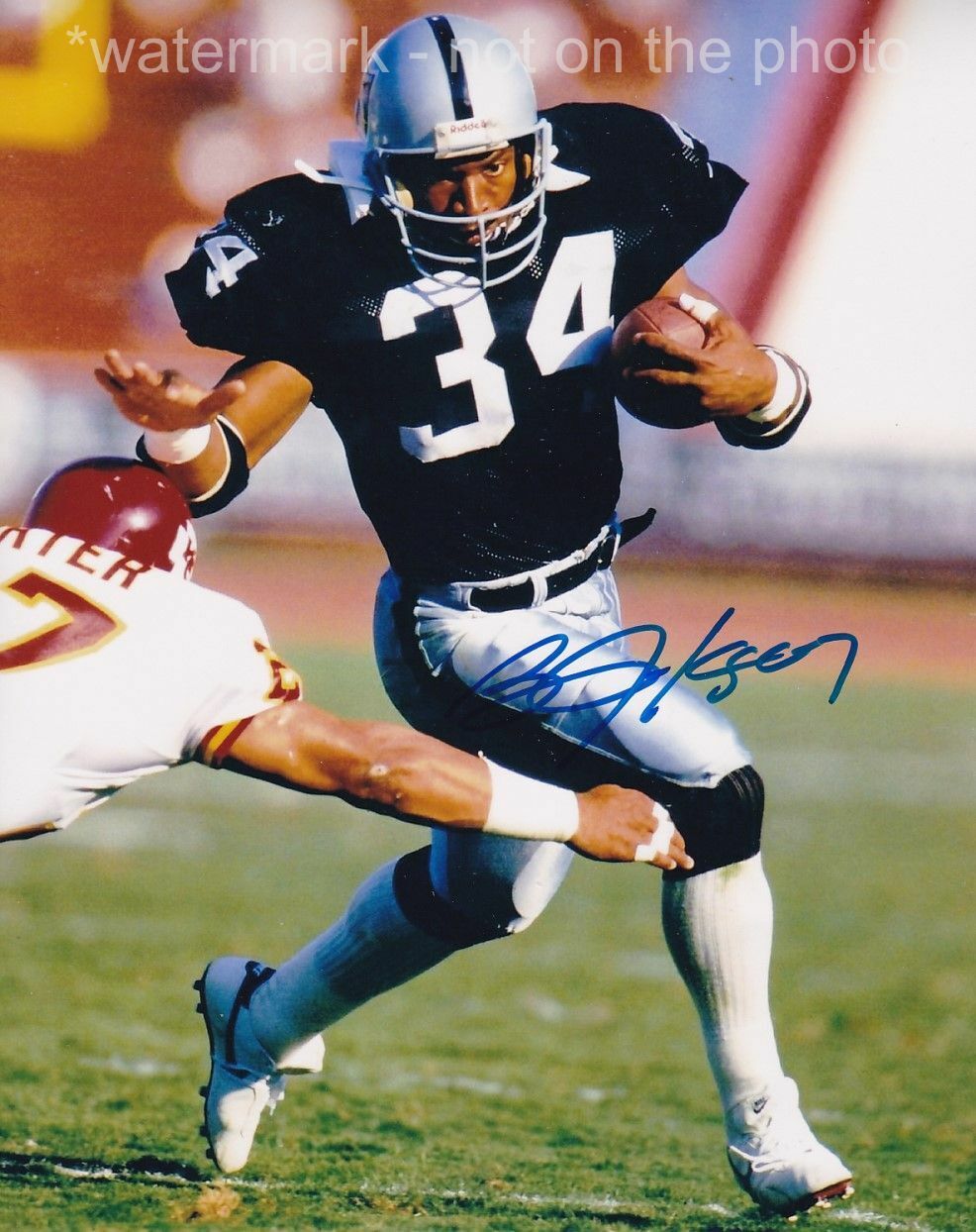 BO JACKSON SIGNED AUTOGRAPH 8X10 Photo Poster painting OAKLAND RAIDERS