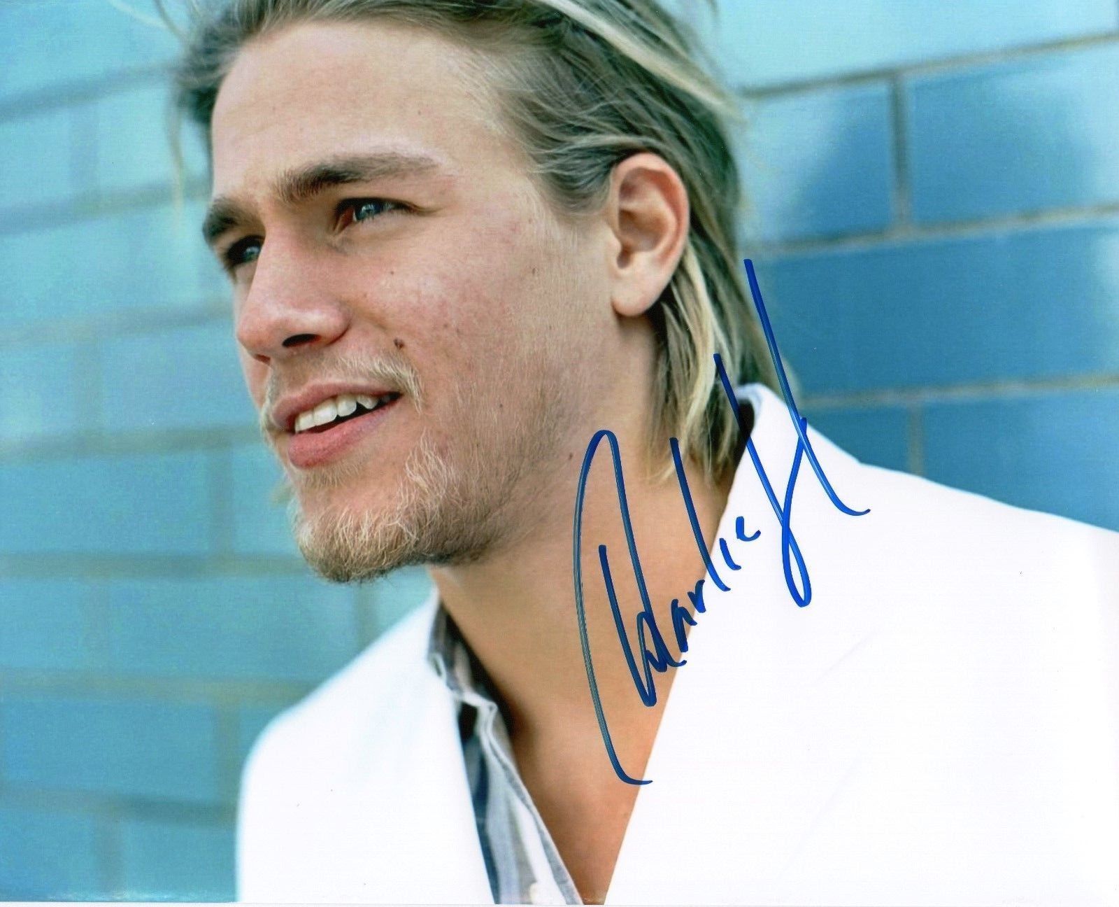 CHARLIE HUNNAM AUTOGRAPHED SIGNED A4 PP POSTER Photo Poster painting PRINT 8