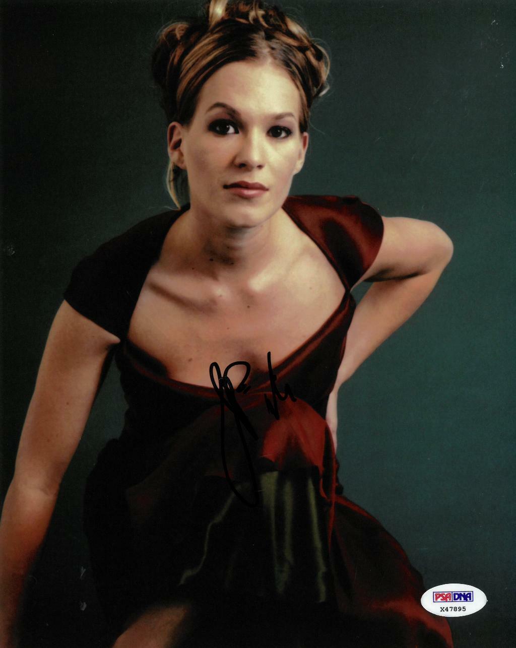 Franka Potente Signed Authentic Autographed 8x10 Photo Poster painting PSA/DNA #X47895