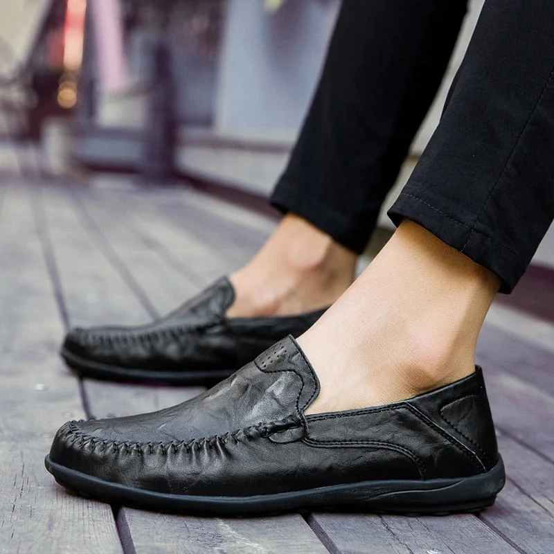Genuine Leather Men Casual Shoes Italian Men Loafers Moccasins Slip On Men's Flats Breathable Hollow Out Male Driving Shoes
