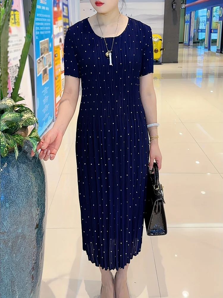 Navy Blue Polka Dot Women's A-Line Dress | Short Sleeve Pleated Midi, Machine Washable, All-Season Casual & Semi-Formal Wear, Versatile Fashion, Elegant Style, Comfortable Fit, Stretchy