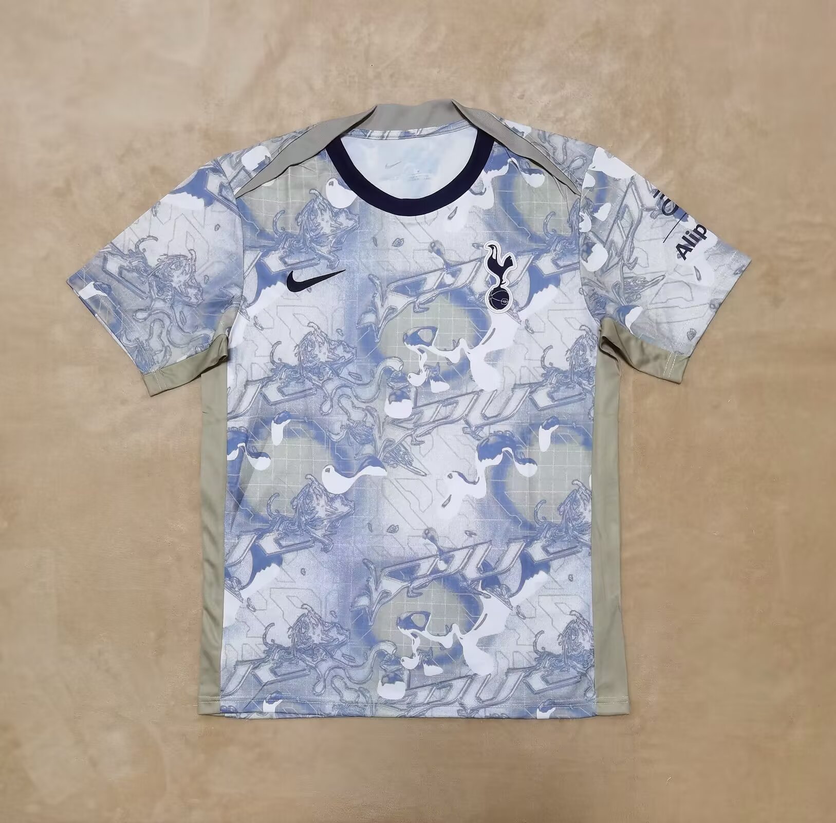 2025/2026 Tottenham Training Soccer Jersey