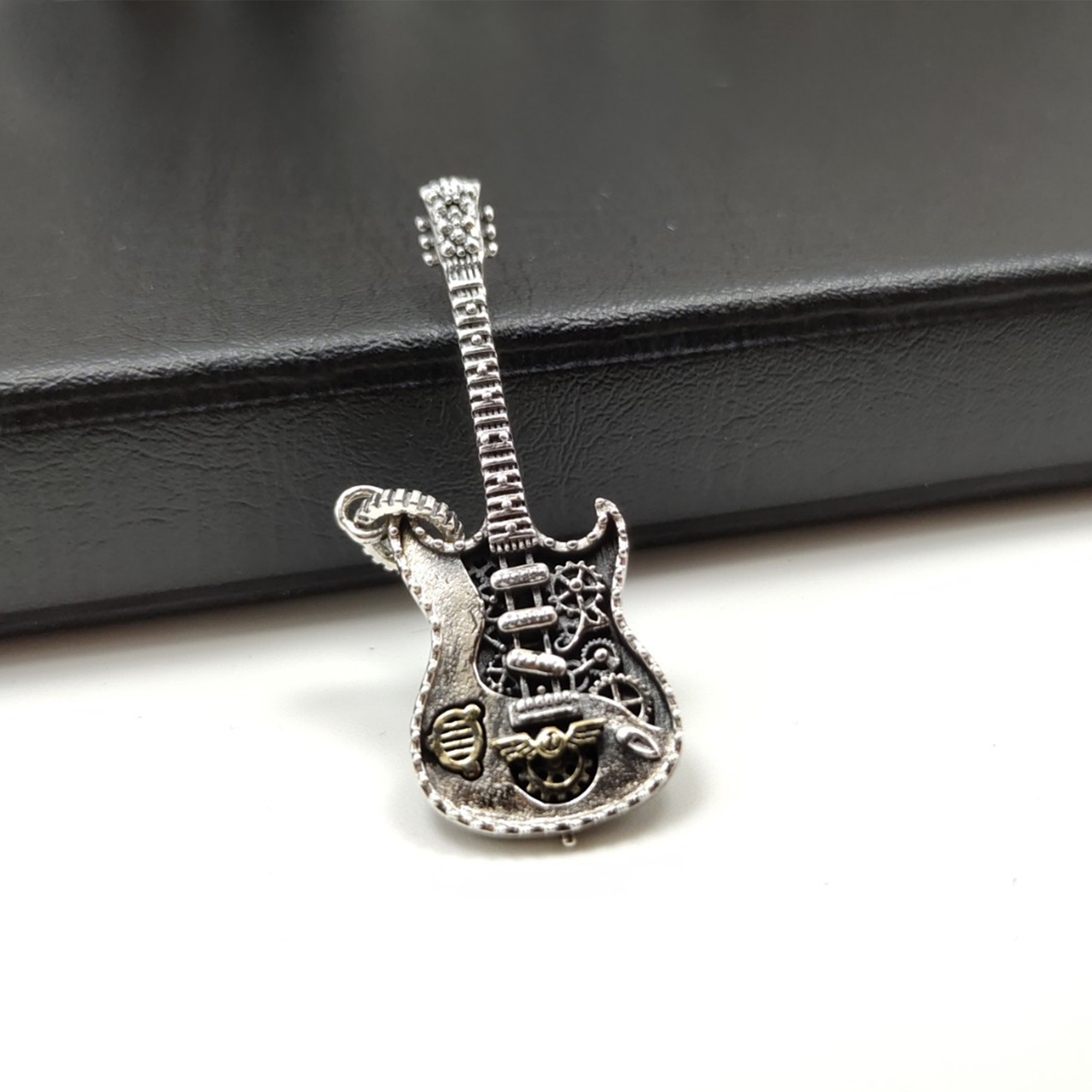 S925 Sterling Silver Versatile Guitar - shaped Couple Necklace Pendant