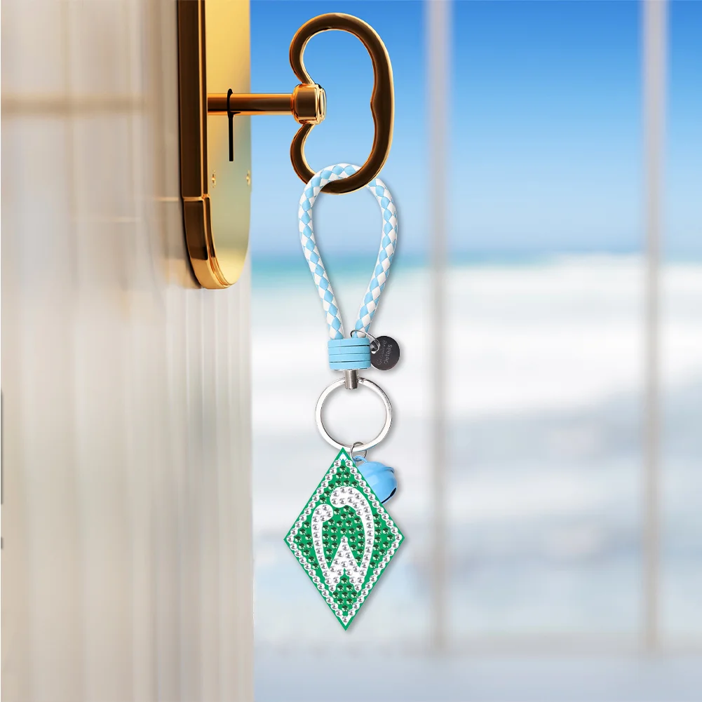 DIY Diamonds Painting Keychain Werder Bremen Football Club Badge Crafts(Double Sided)