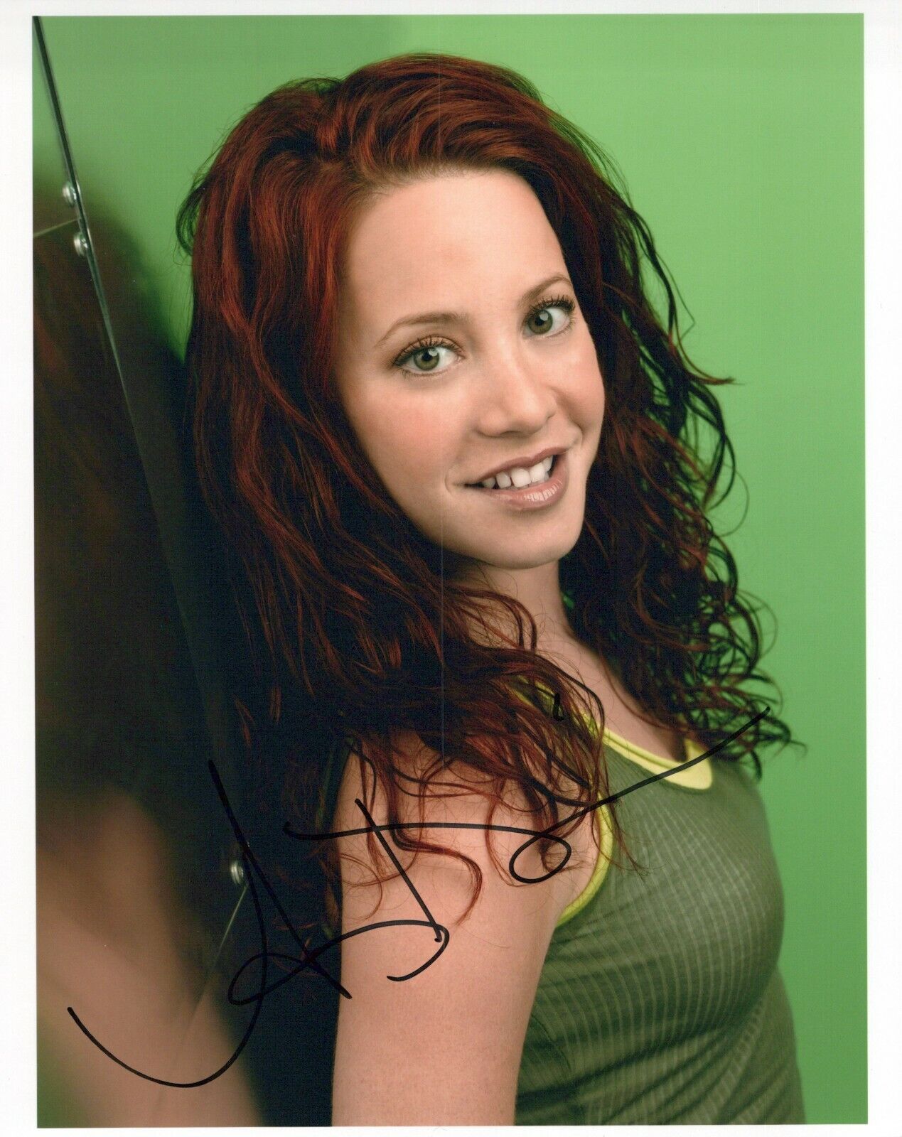 Amy Davidson glamour shot autographed Photo Poster painting signed 8x10 #5