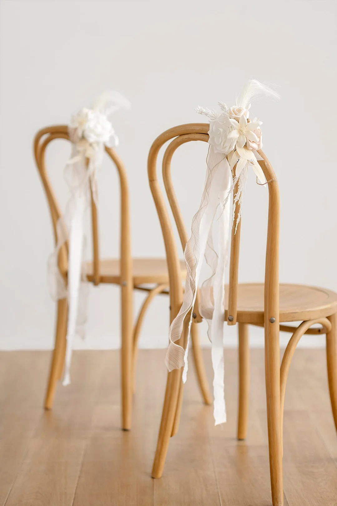 Wedding Aisle Decoration Pew Flowers in White & Beige