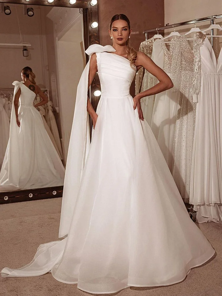 A Line Wedding Dresses One Shoulder Tulle Zipper Bridal Gowns