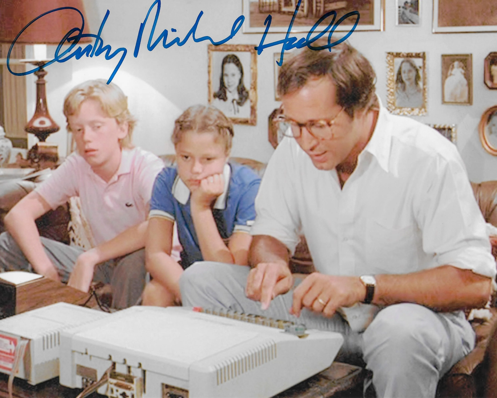 Anthony Michael Hall National Lampoon Vacation 8x10 Photo Poster painting signed @HollywoodShow