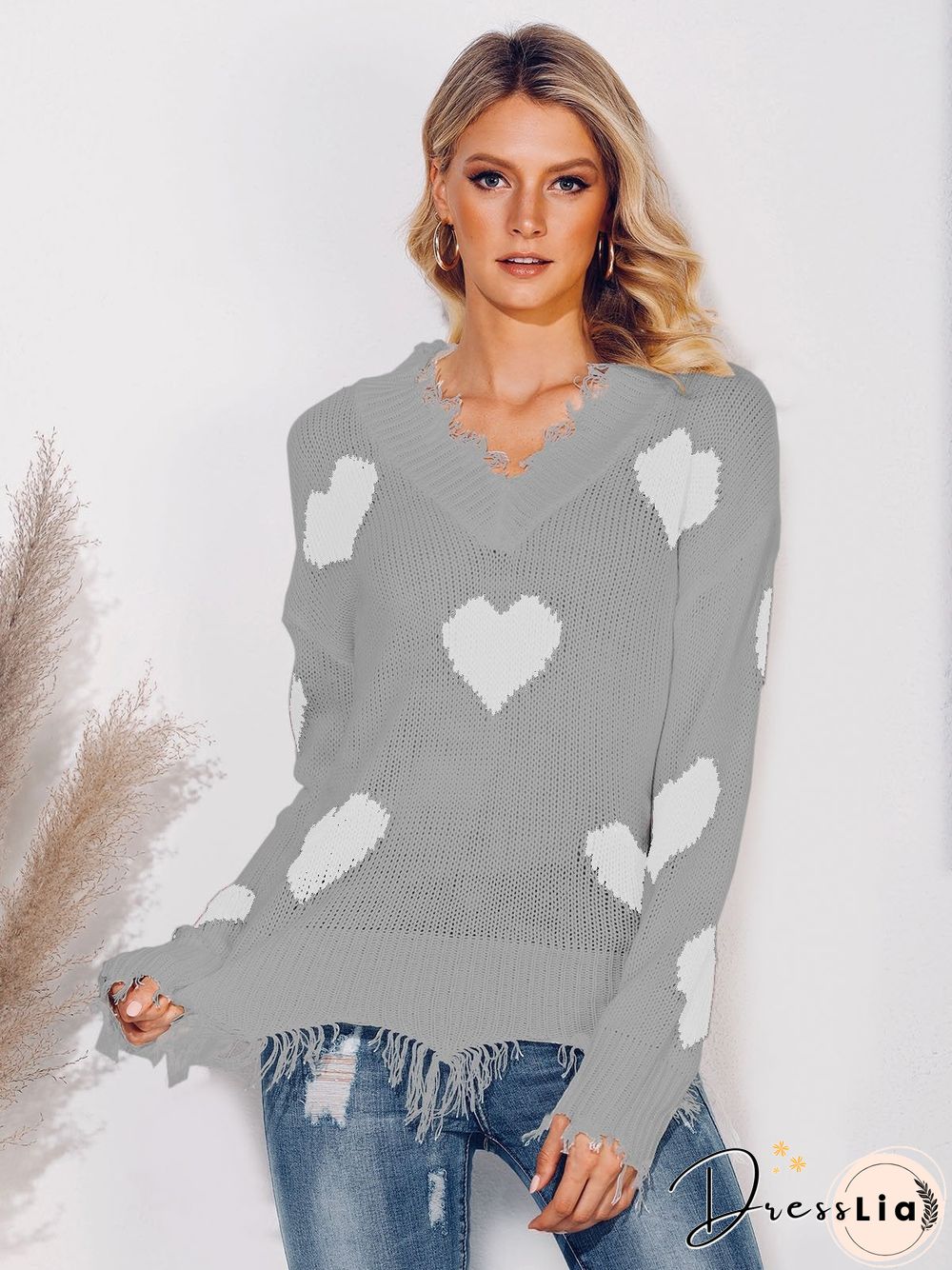 Long Sleeve Graphic V Neck Sweater