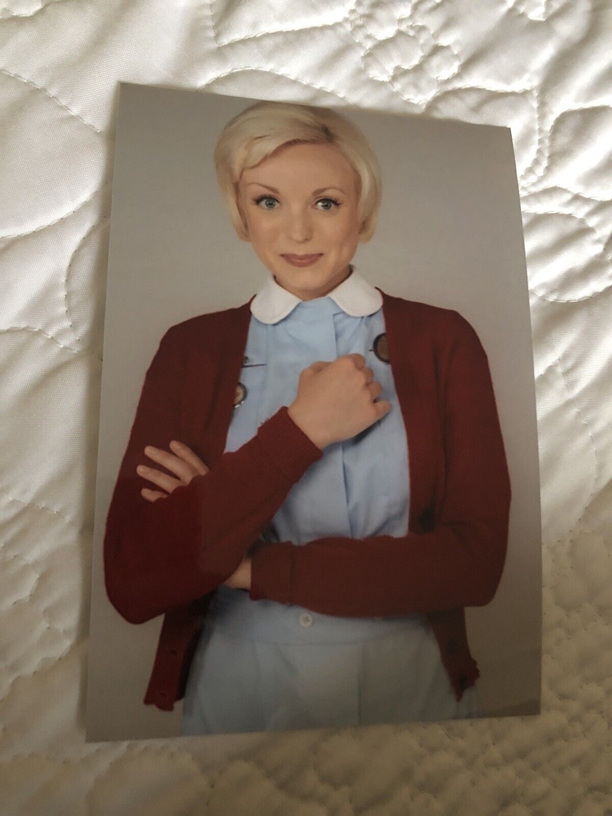 HELEN GEORGE (CALL THE MIDWIFE) UNSIGNED Photo Poster painting- 6x4”