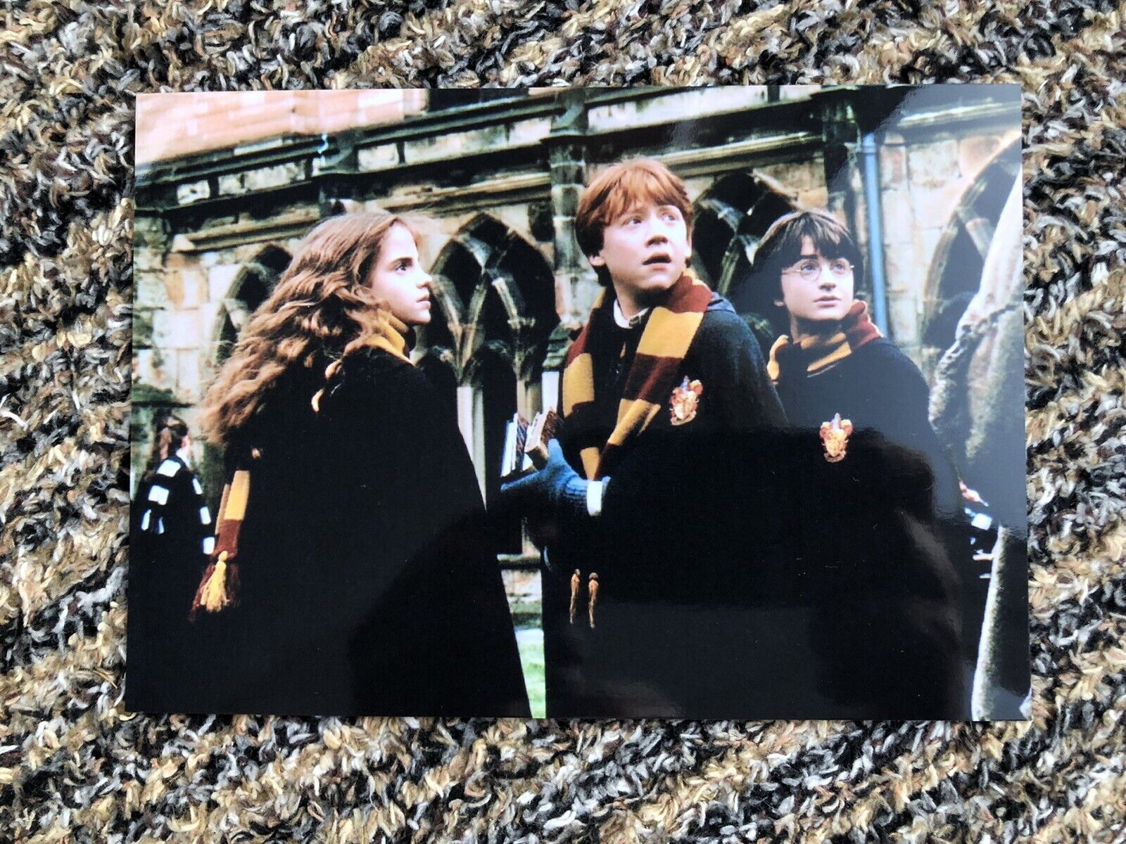 DANIEL RADCLIFFE/ EMMA WATSON/ RUPERT GRINT (HARRY POTTER) UNSIGNED Photo Poster painting- 7x5”