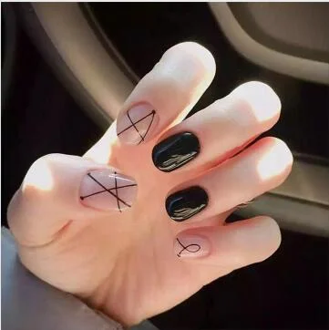 24pcs/Set Middle Long Black Gradient False Nails Pre-design Round Head Nail Art Decoration Fake Beauty Nail Tools with Glue-Nail Inspo