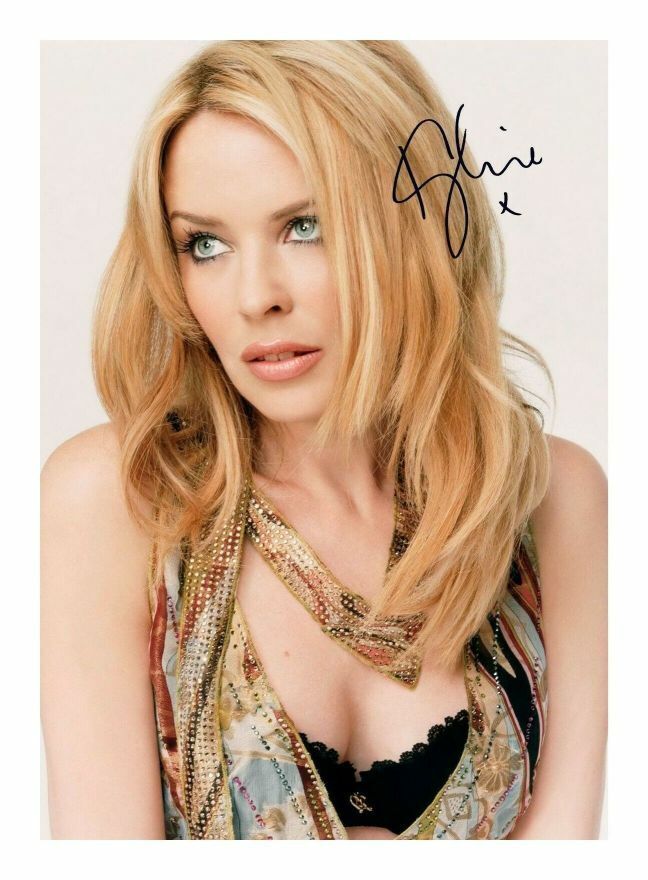 KYLIE MINOGUE AUTOGRAPH SIGNED PP Photo Poster painting POSTER