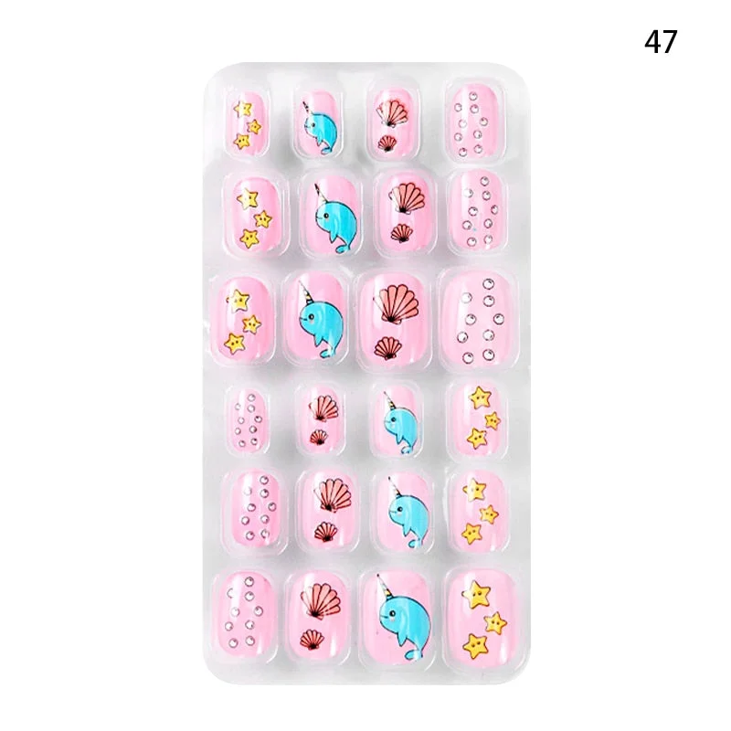 Children Adult 24 Fake Nails Christmas Cartoon Pattern Boxed Children Simple Wear-resistant Finished Full Covering Nail Sticker