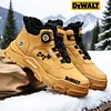 A CAT&reg; &eacute;s DEWALT f&eacute;rfi v&iacute;z&aacute;ll&oacute; &eacute;s l&eacute;legző munkacipői ide&aacute;lisak munk&aacute;hoz &eacute;s szabadt&eacute;ri tev&eacute;kenys&eacute;gekhez.