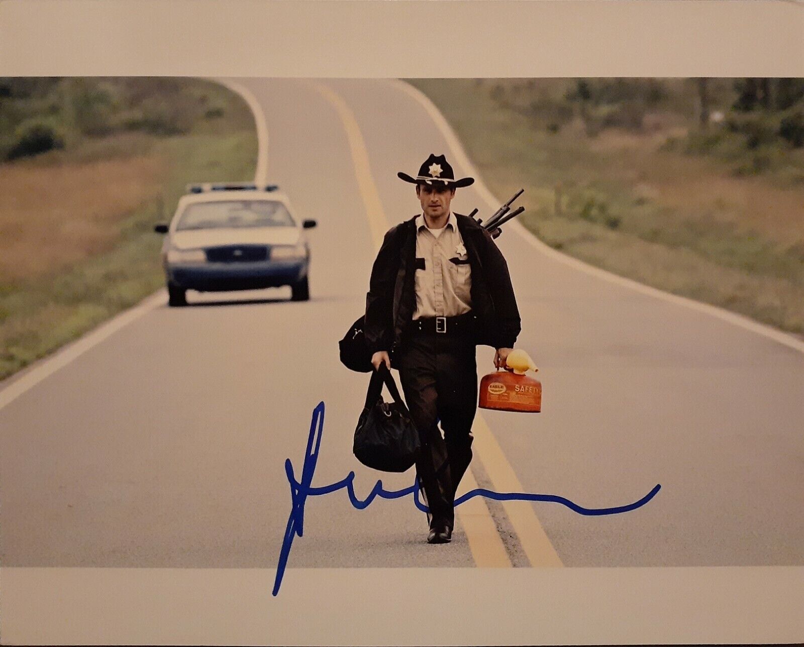 Andrew Lincoln signed 8x10