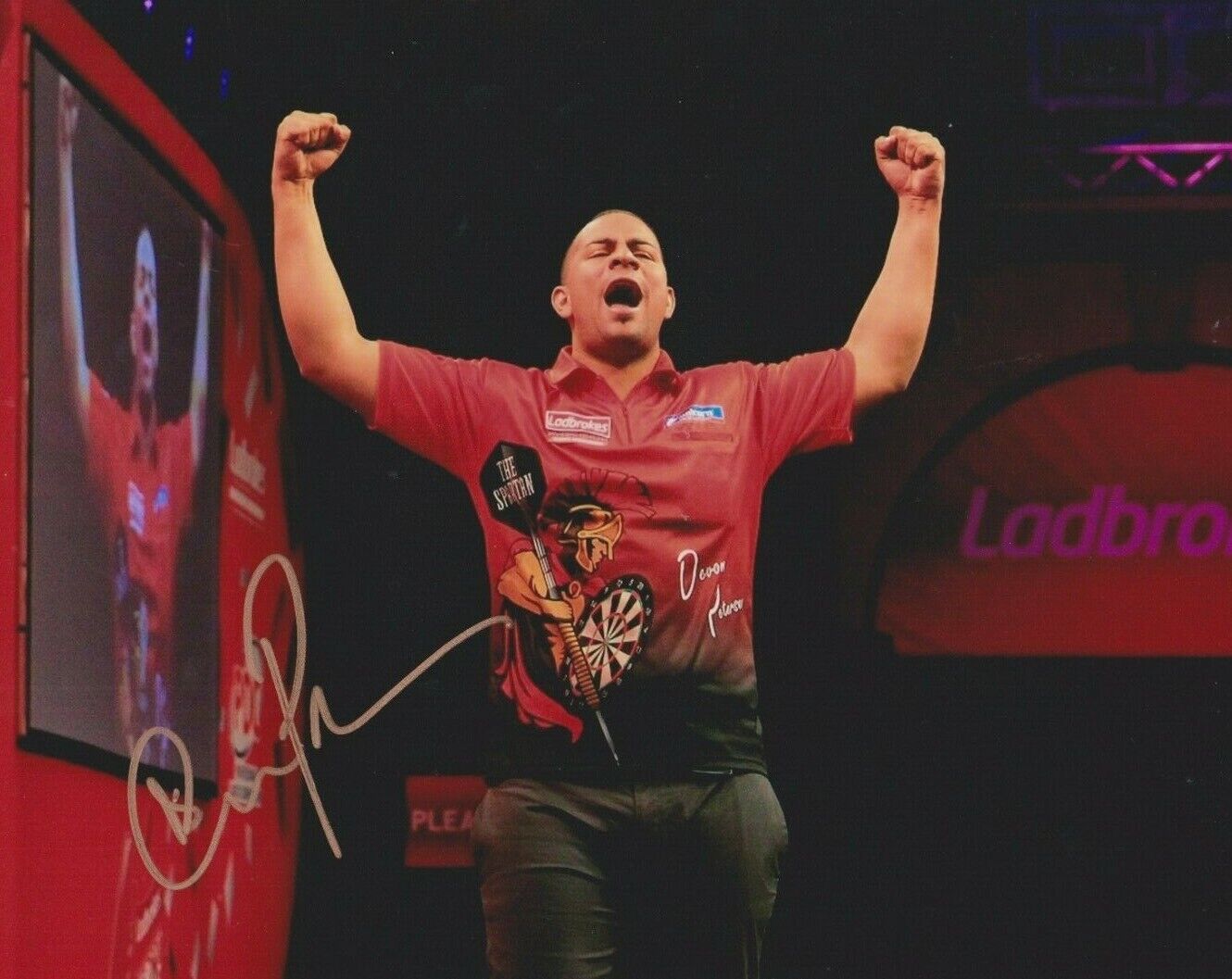 Devon Petersen **HAND SIGNED** 8x10 Photo Poster painting ~ Darts ~ AUTOGRAPHED