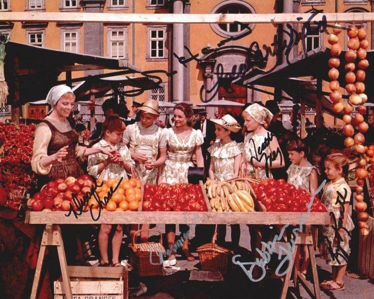 REPRINT - THE SOUND OF MUSIC Cast Autographed Signed 8x10 Photo Poster painting Poster RP