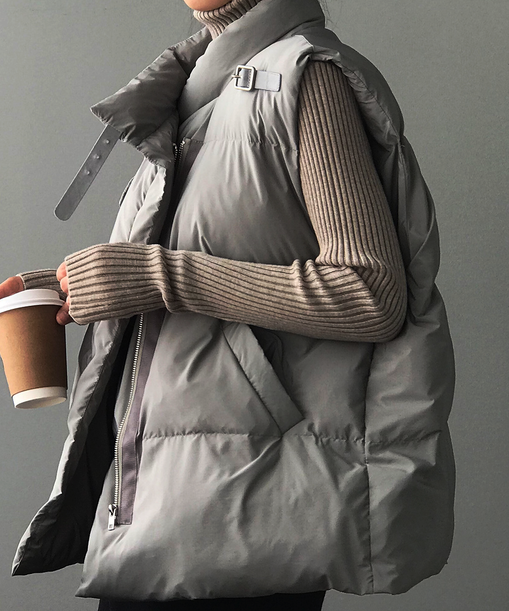 Free shipping Women's Sleeveless Zipper Coat