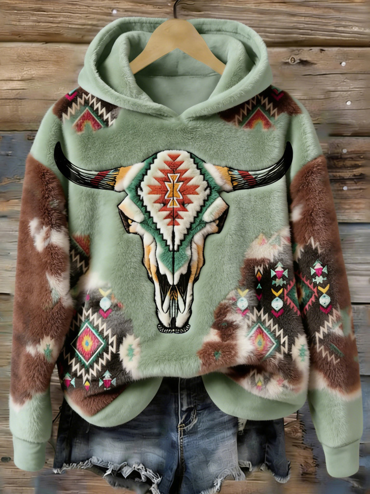 Vintage Western Bull Skull Ethnic Cozy Plush Hoodie wearshes