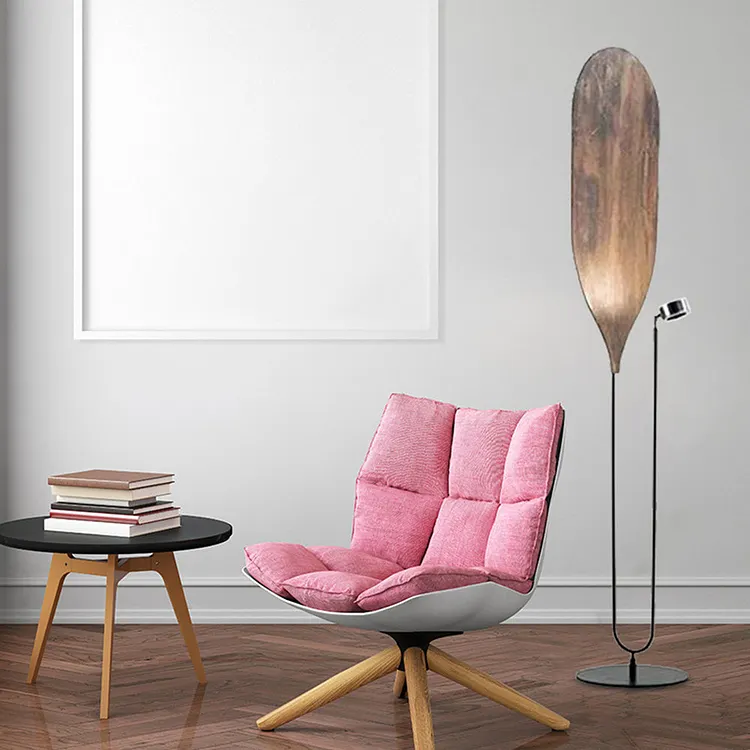 Salgado floor lamp, metal, 3 colors