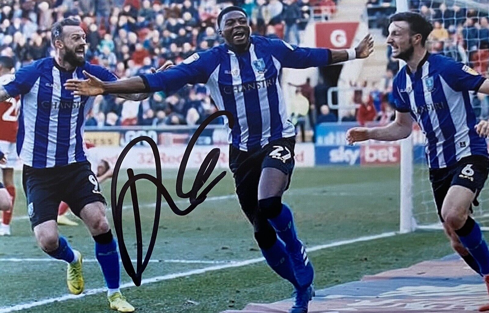 Dominic Iorfa Genuine Hand Signed Sheffield Wednesday 6X4 Photo Poster painting 4