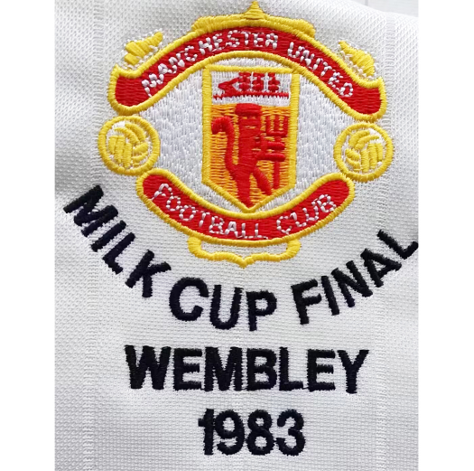 Retro 1983 Manchester United Long Sleeve MILK CUP FINAL Football T-Shirt Thai Quality