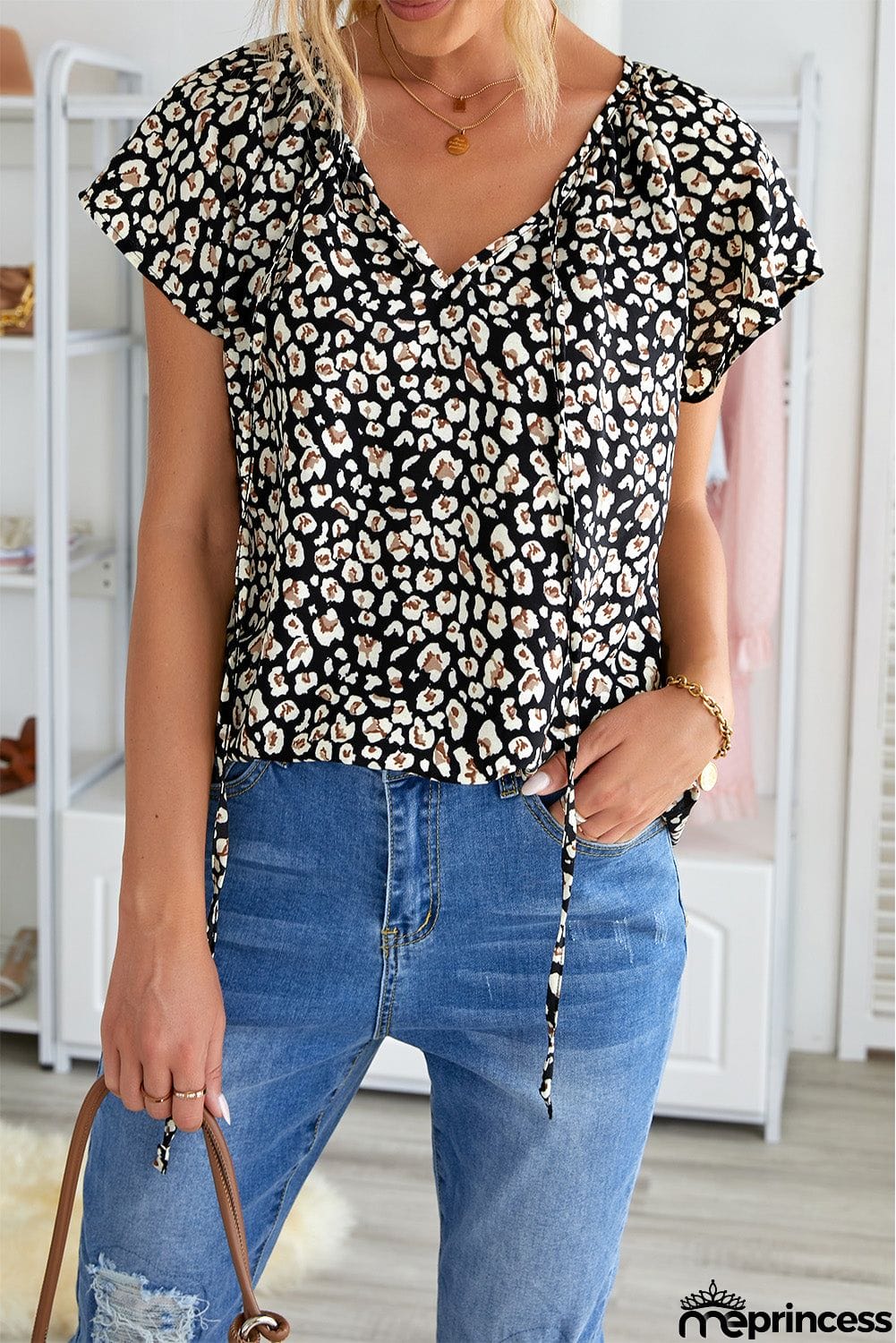 V-neck Short Sleeve Fashion Print Fantasy Fluttering Blouse