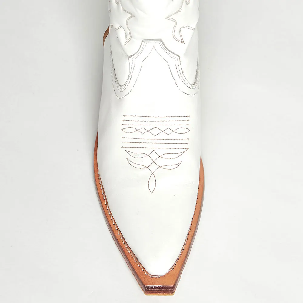 White Pointed Toe Embroidered Stacked Heel Fringe Cowgirl Boots