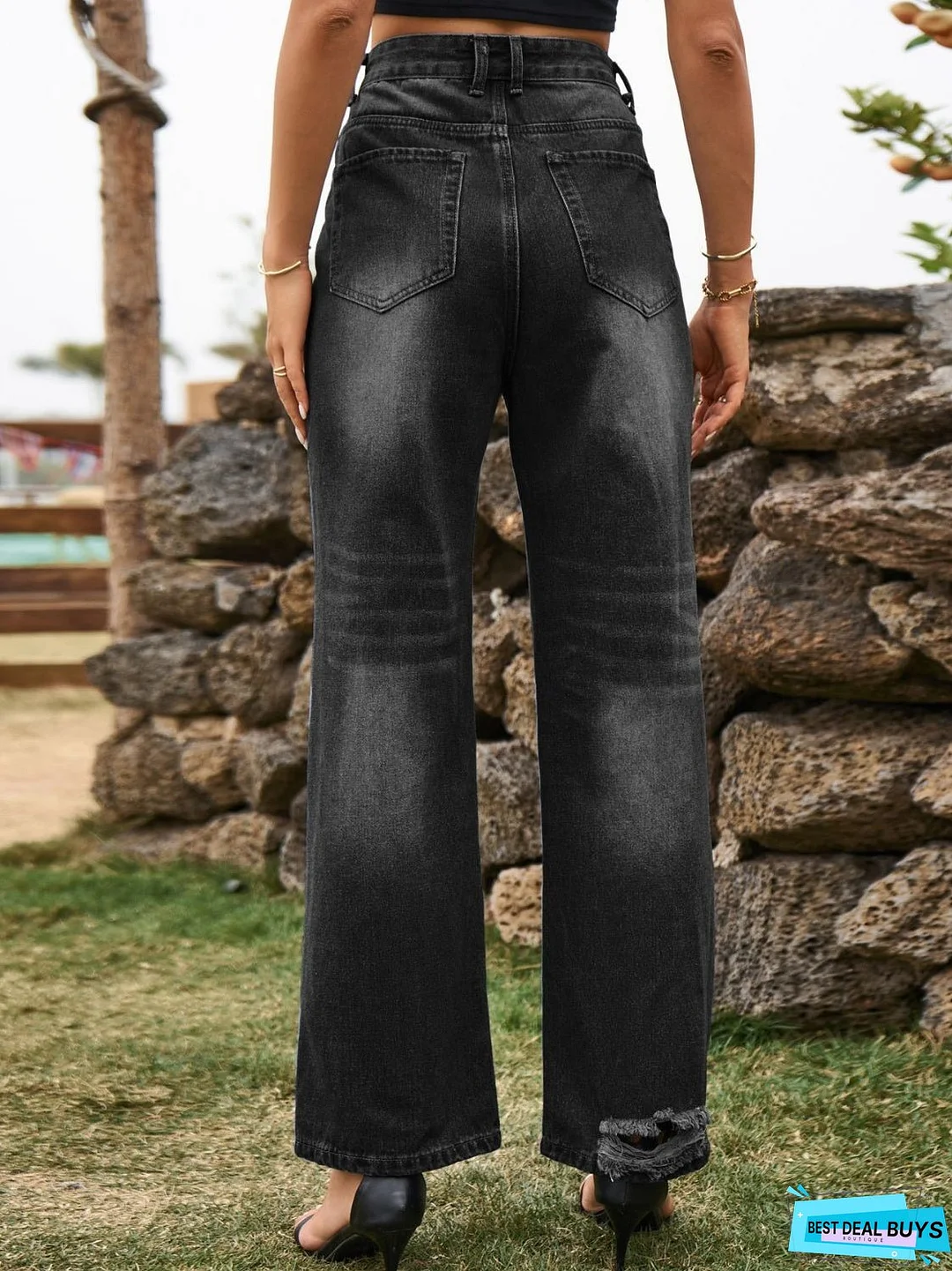 Distressed Jeans with Pockets