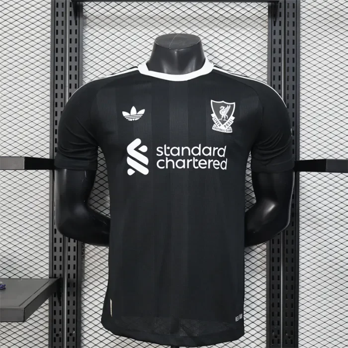 Player Edition- Liverpool 25/26 GK Football Shirt 