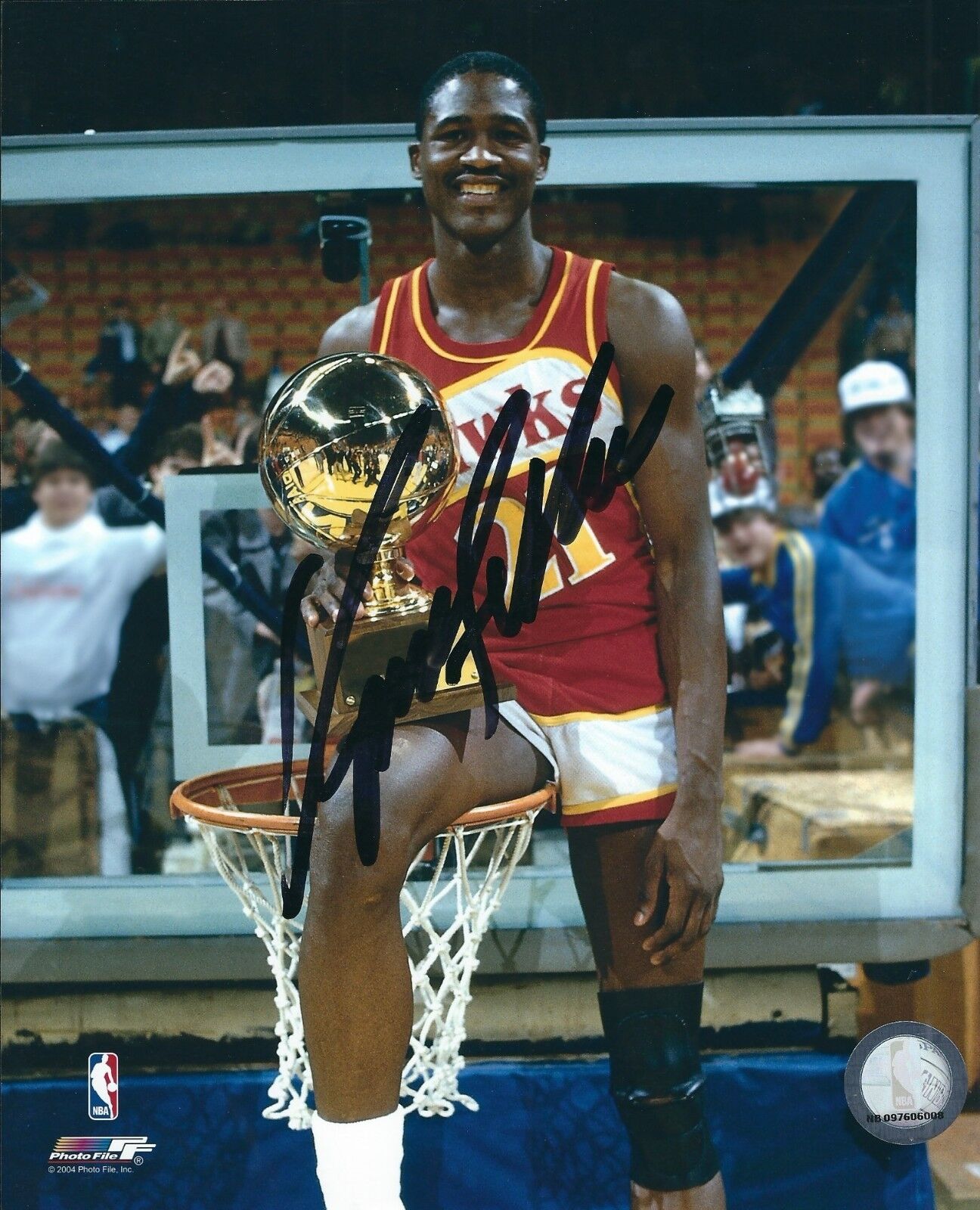 Signed 8x10 DOMINIQUE WILKINS Atlanta Hawks Autographed Photo Poster painting w/COA