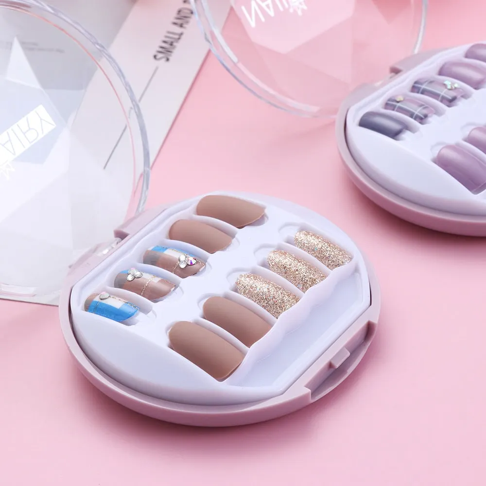 30PCS/Set Fake Nails Press Coffin False Full Artificial Short Kiss Detachable Stick Designs Press Nails Art Tipsy Cover Box-Nail Inspo