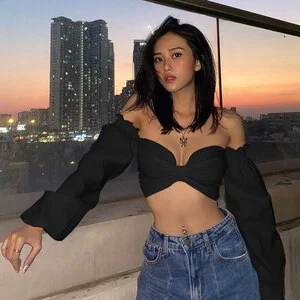 Dulzura Ruched Bow Women White Shirts Crop Top Puff Long Sleeve Off Shoulder Elegant Party Streetwear 2020 Autumn Winter Club