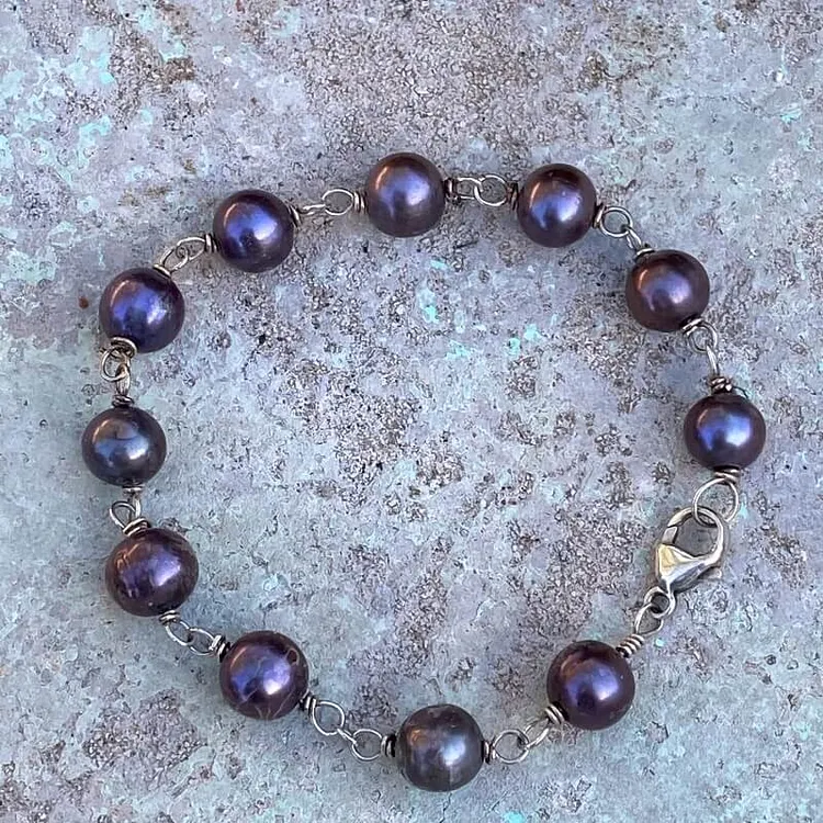 Black Freshwater Pearl Bracelet in Sterling Silver