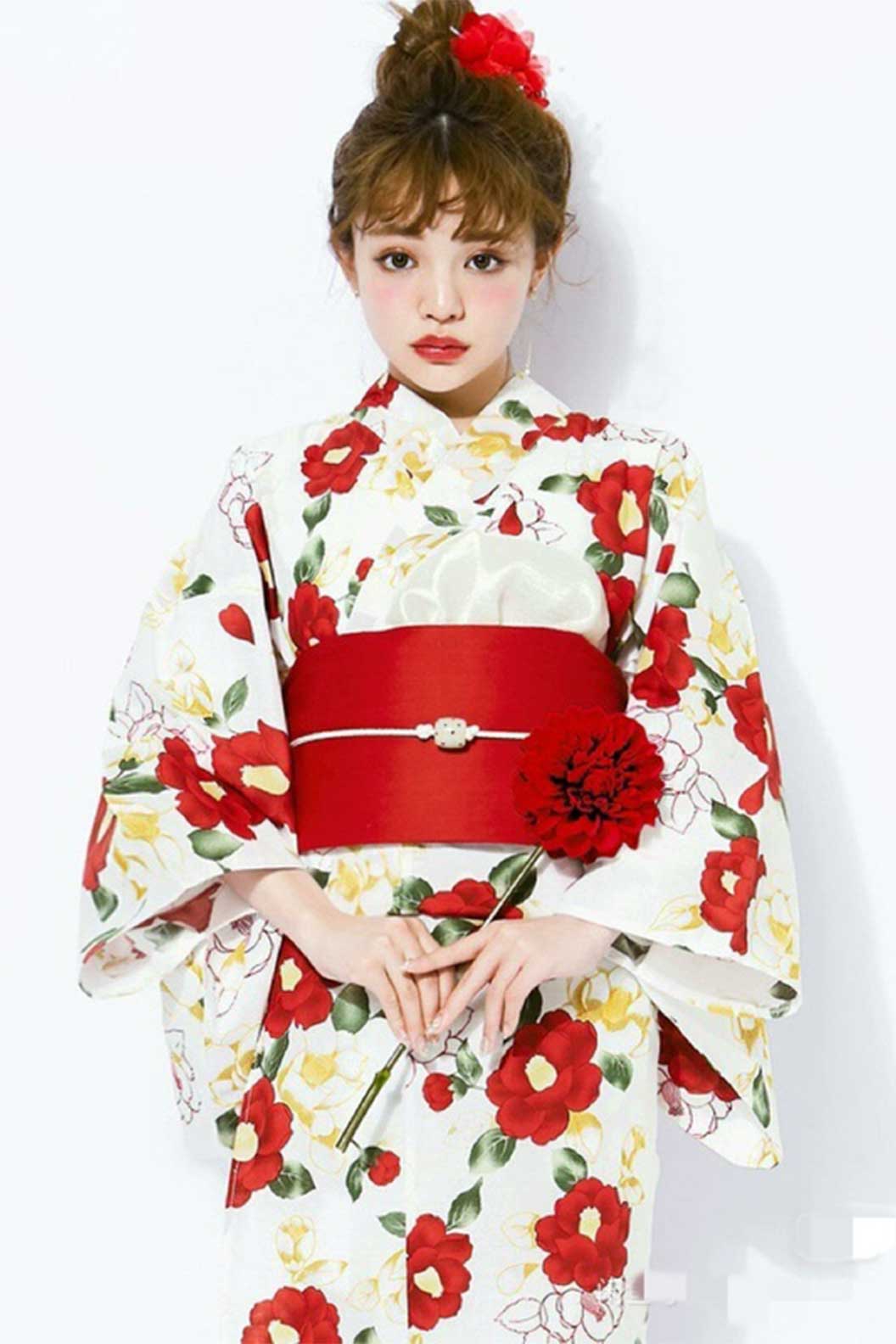 Yukata Kimono 100% Cotton White with Camellia for Traditional Yukata - はなびたいかい Stupa Stones