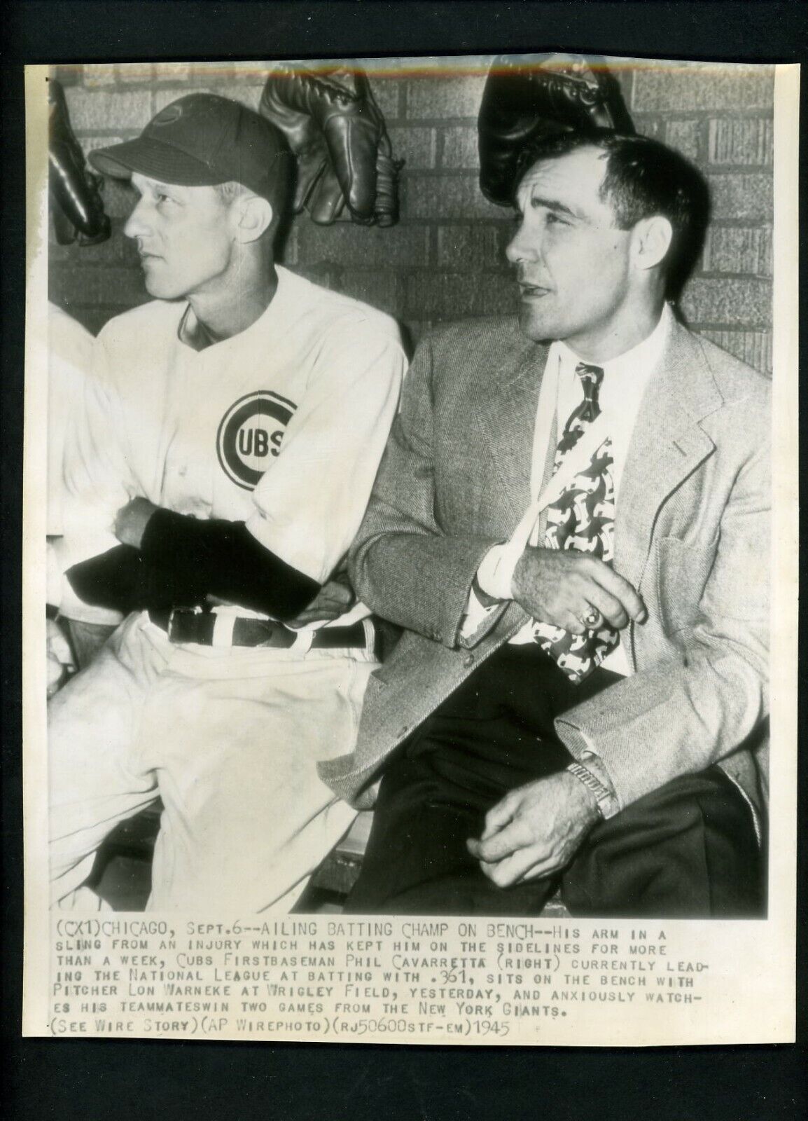 Phil Cavarretta & Lon Warneke 1945 Type IV Press Photo Poster painting Chicago Cubs